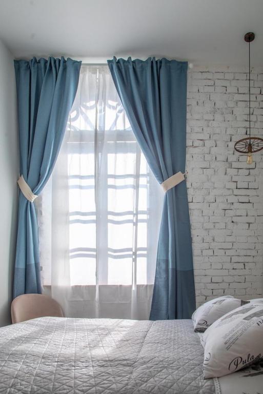 Domestic House Lola - 14