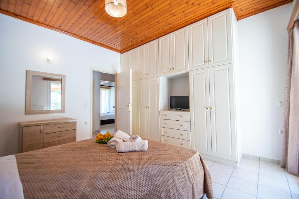 Posteľ alebo postele v izbe v ubytovaní Family Private Homes & Sea View by "elite"