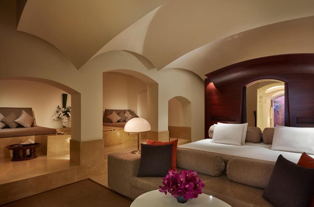 Hyatt Regency Hua Hin - 12