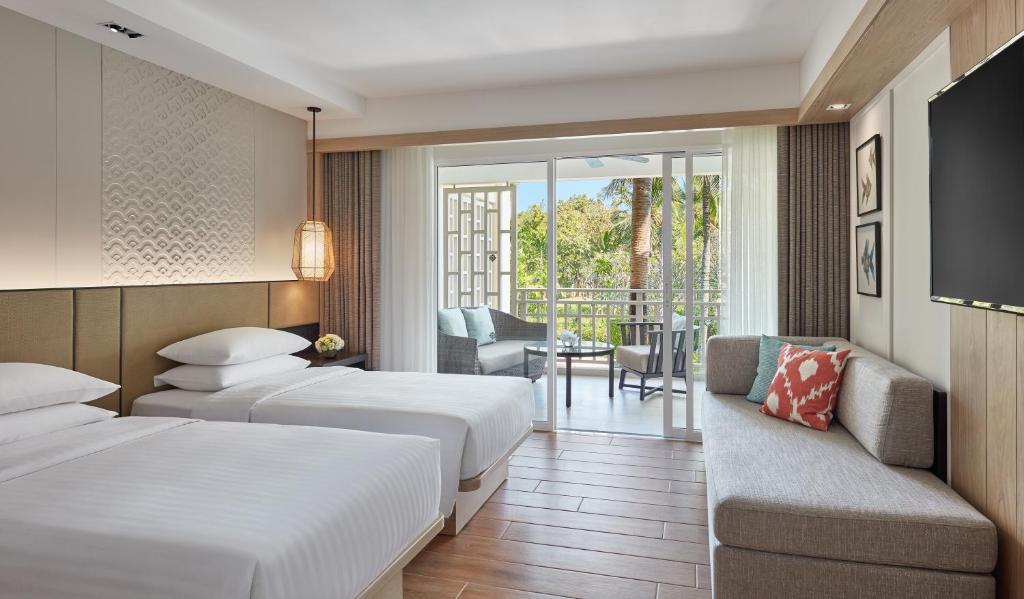 Postel nebo postele na pokoji v ubytování Hyatt Regency Hua Hin