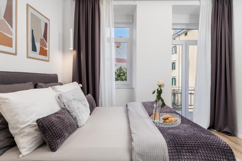 Saint Vitus Apartments with balcony - 16