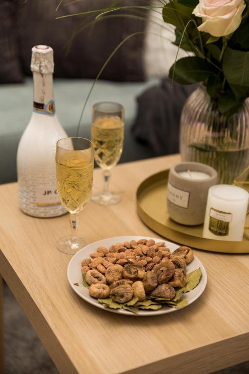 Saint Vitus Apartments with balcony - 6