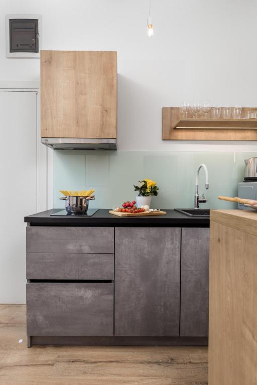 Saint Vitus Apartments with balcony - 8