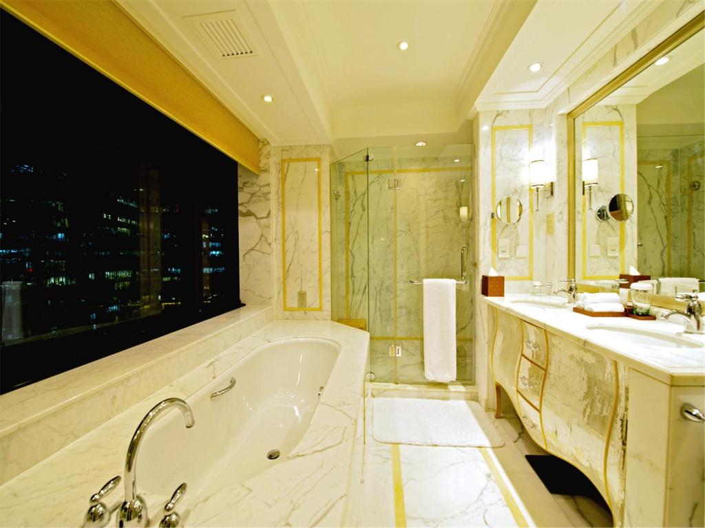 The Kunlun Beijing - Executive Double Room