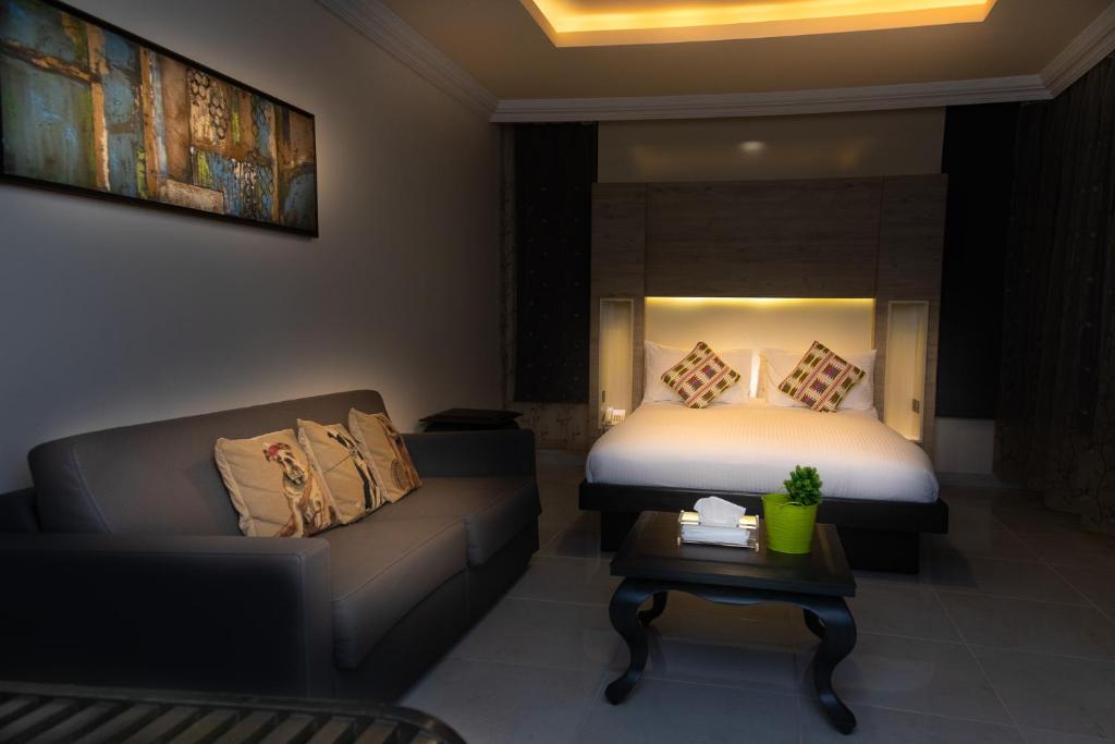 Home Suites Boutique Hotel Freetownにあるシーティングエリア