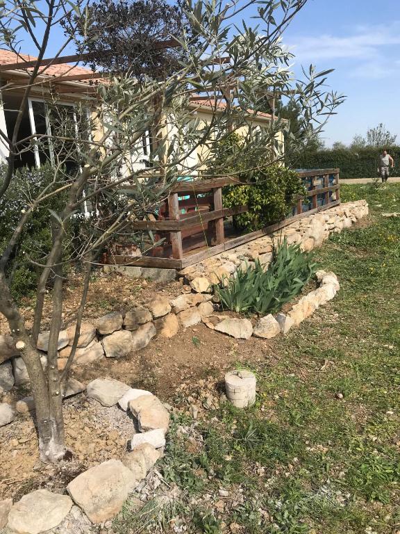 Zahrada ubytování Chambre en Ardèche du Sud
