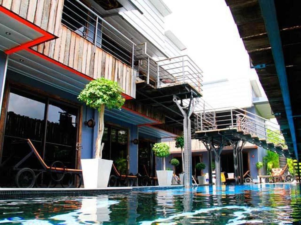 Nicky's Handlebar - Resim 24