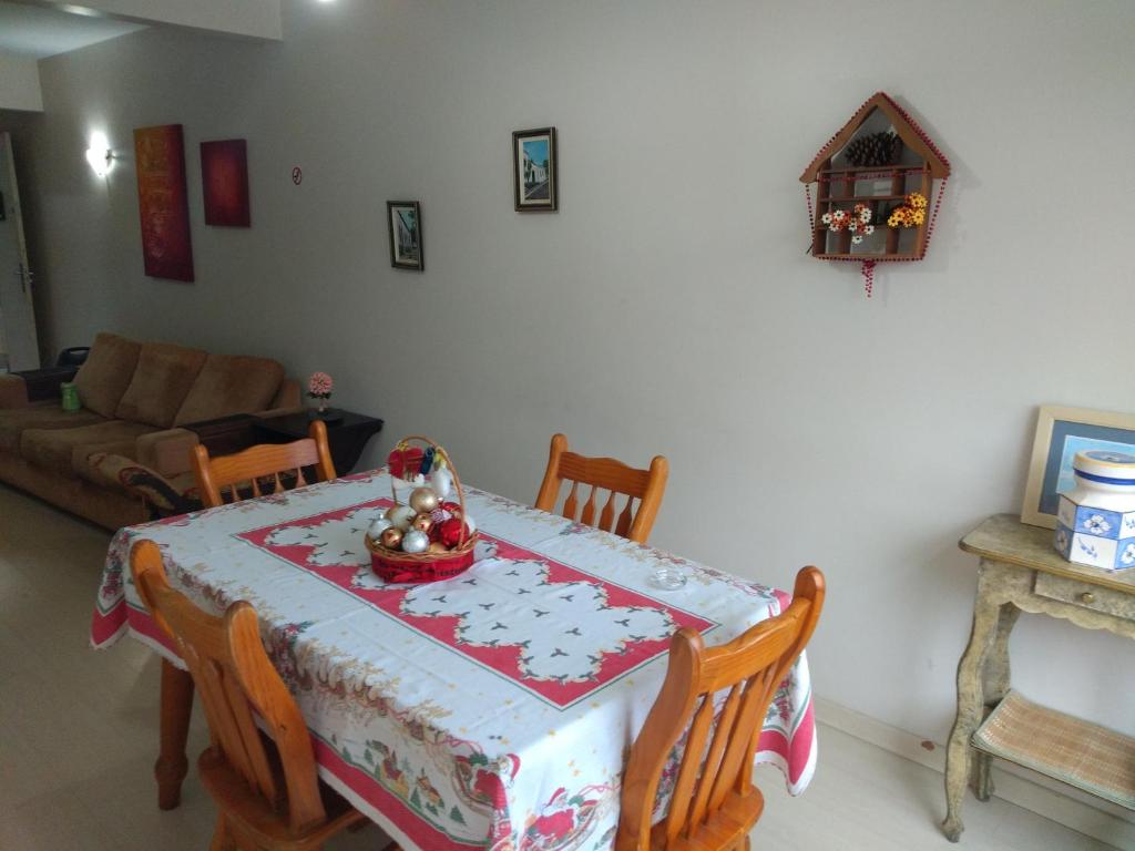  Apartamento ótima localização (região nobre)