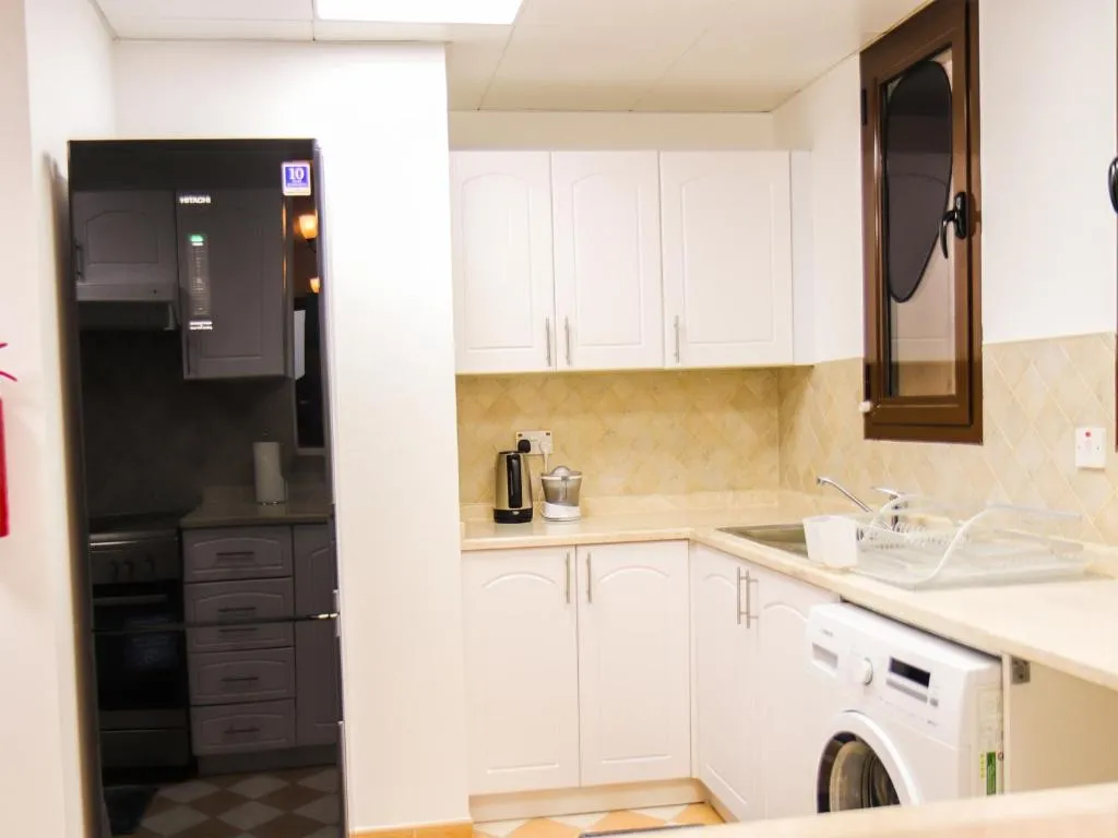 Signature Holiday Homes- Brand New 1BHK Apartment in Al Badia Hillside 1, Dubai, Emiratele Arabe Unite