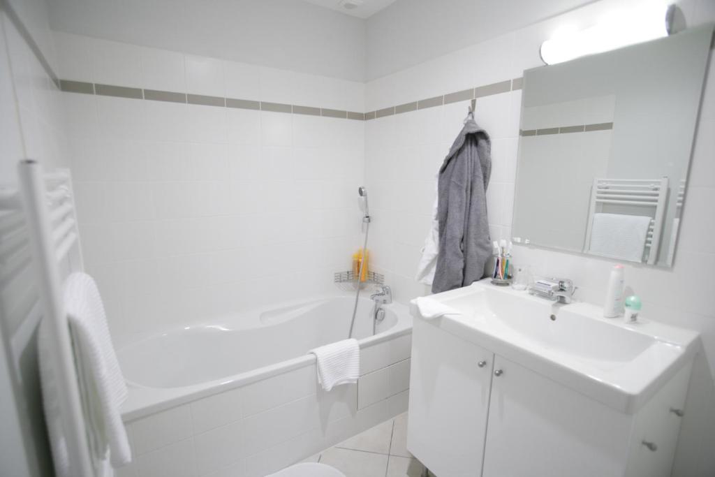 Domaine du Grand Tourtre - Villa Con Piscina Privada