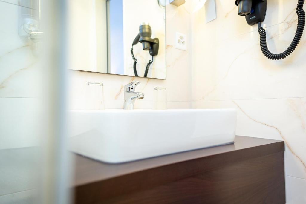 Hotel Rheinfelderhof - Resim 41