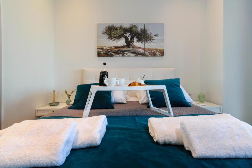 Xenios Dias Luxury Apartments With Sea View - 15