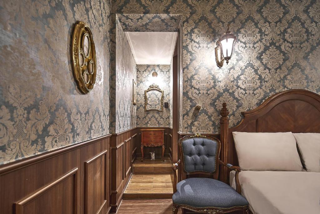 Guesthouse Butler Lee Allsuites Seoul South Korea Booking Com