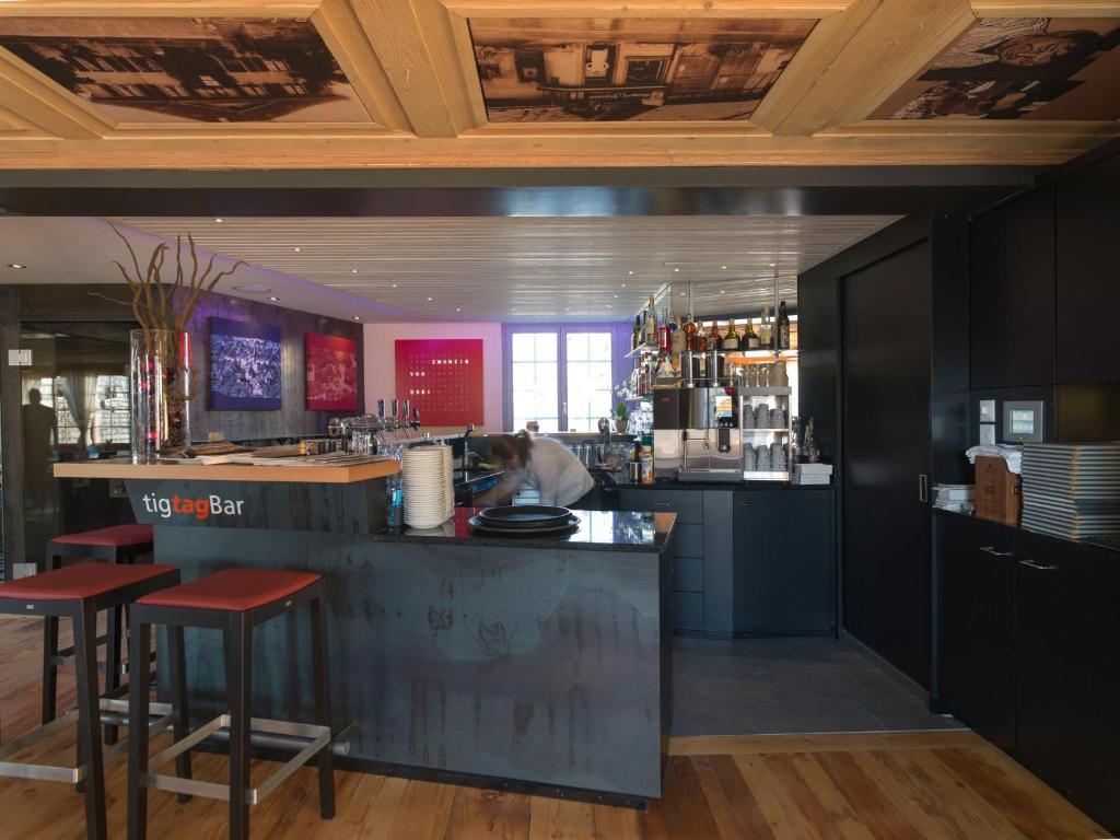 Lounge nebo bar v ubytování Gasthaus Sternen