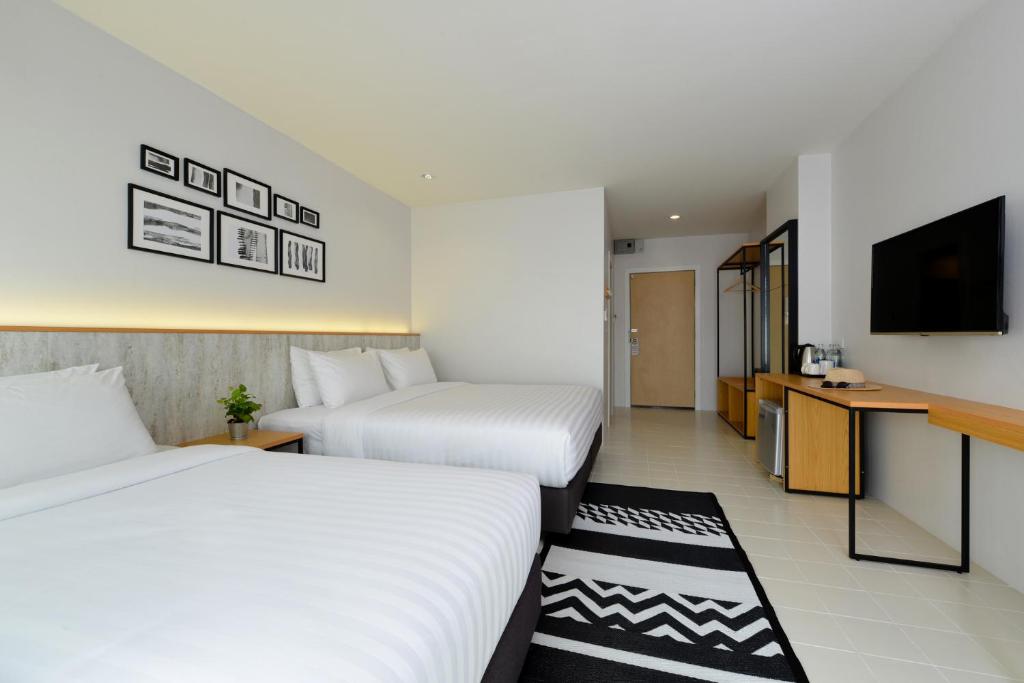 
Superior Triple Room
