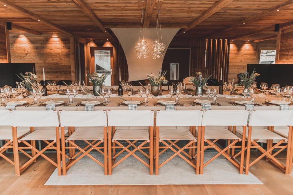 Restaurace v ubytování Chalet Roenn