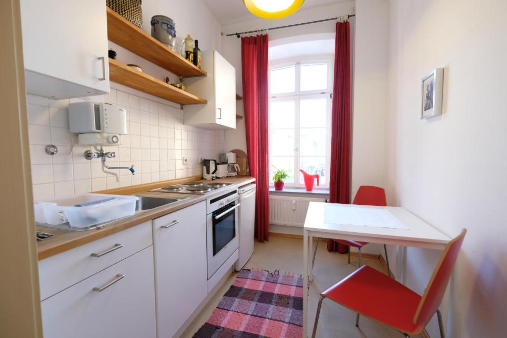 Kuchyň nebo kuchyňský kout v ubytování Elisabeth Apartments