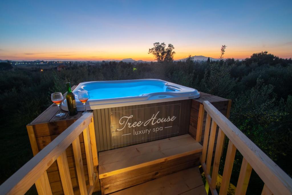 Zante Lagos holiday homes Treehouse and Villa - Tree House