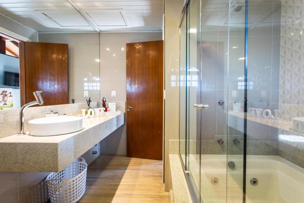 Hotel Bangalôs da Serra  Hotel Bangalôs da Serra