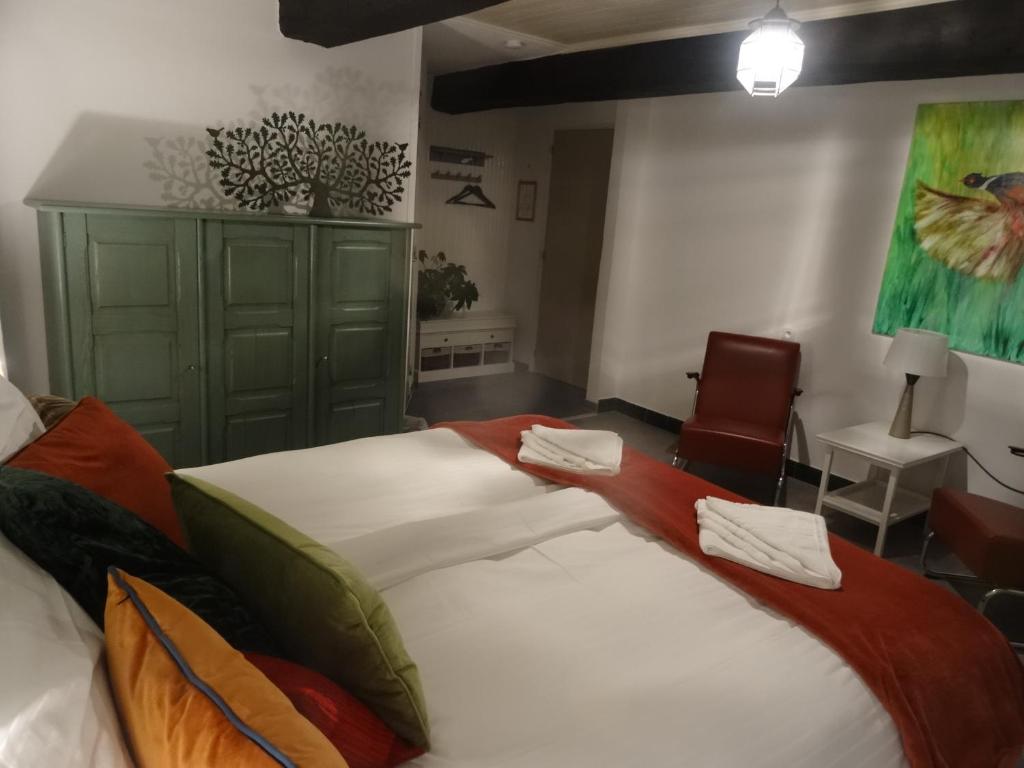 Auberge BonBeauJoli - Chambre Double Ou Lits Jumeaux Avec Salle De Bains