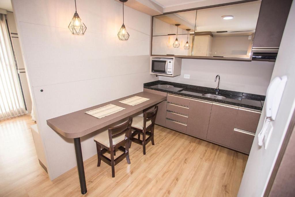 Studio Adaptado com Ar Condicionado - ALL1102 - Departamento