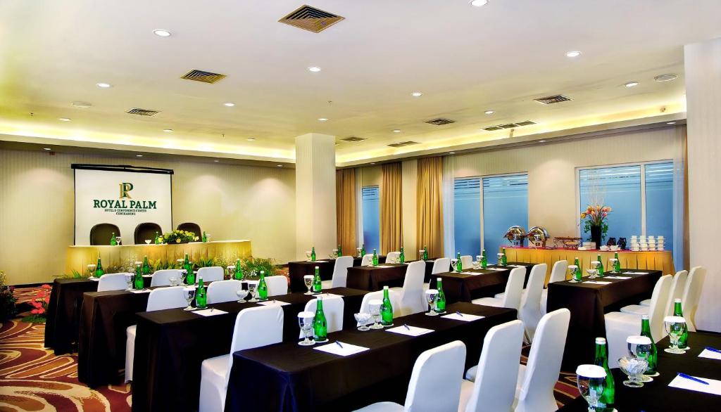 Konferenční prostory v ubytování Royal Palm Hotel & Conference Center Cengkareng