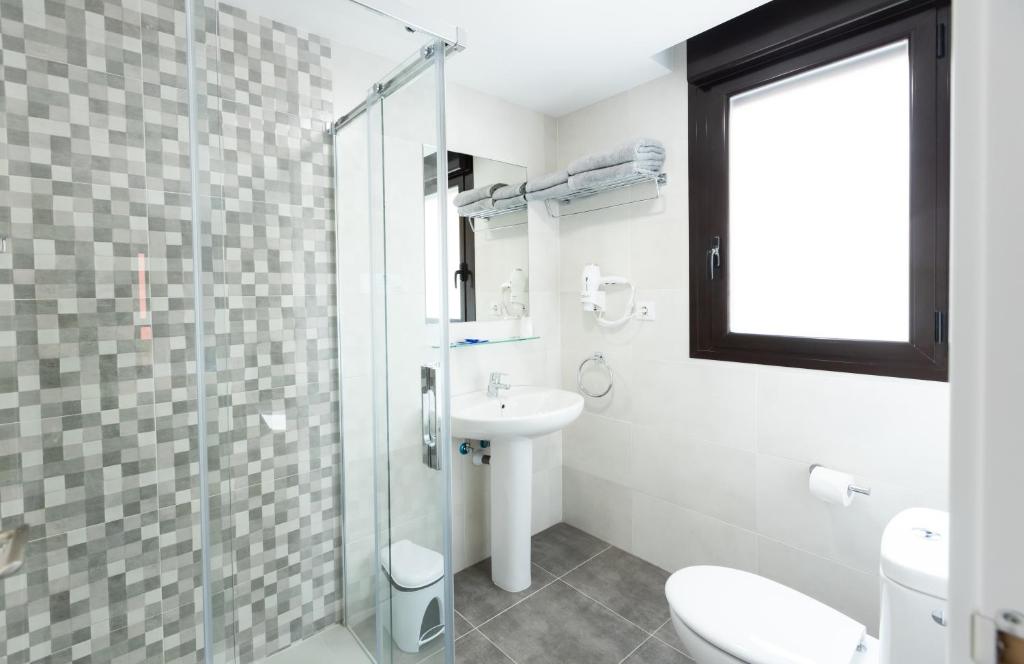 Pensión San Lorenzo 2 - Habitación Doble Con Baño Compartido