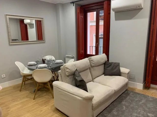 Apartamento nuevo en Madrid centro, Madrid, Spania
