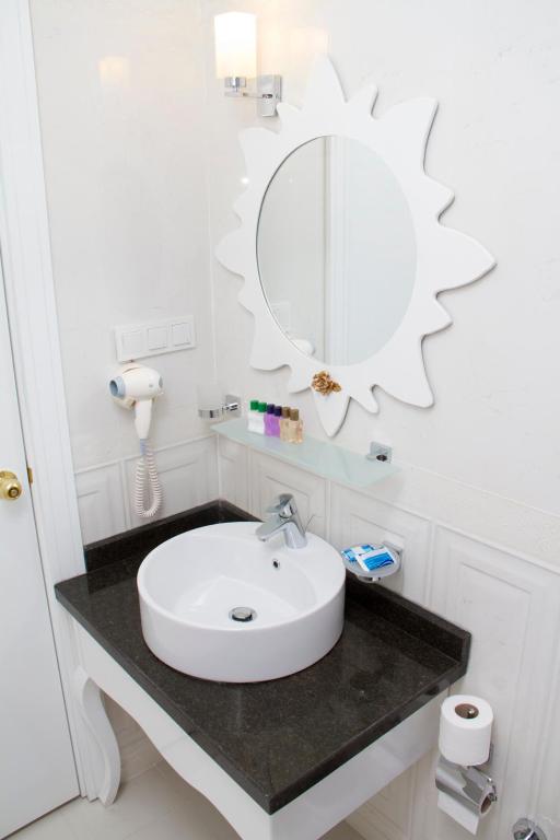 Koupelna v ubytování Kaleiçi Ozkavak Hotel