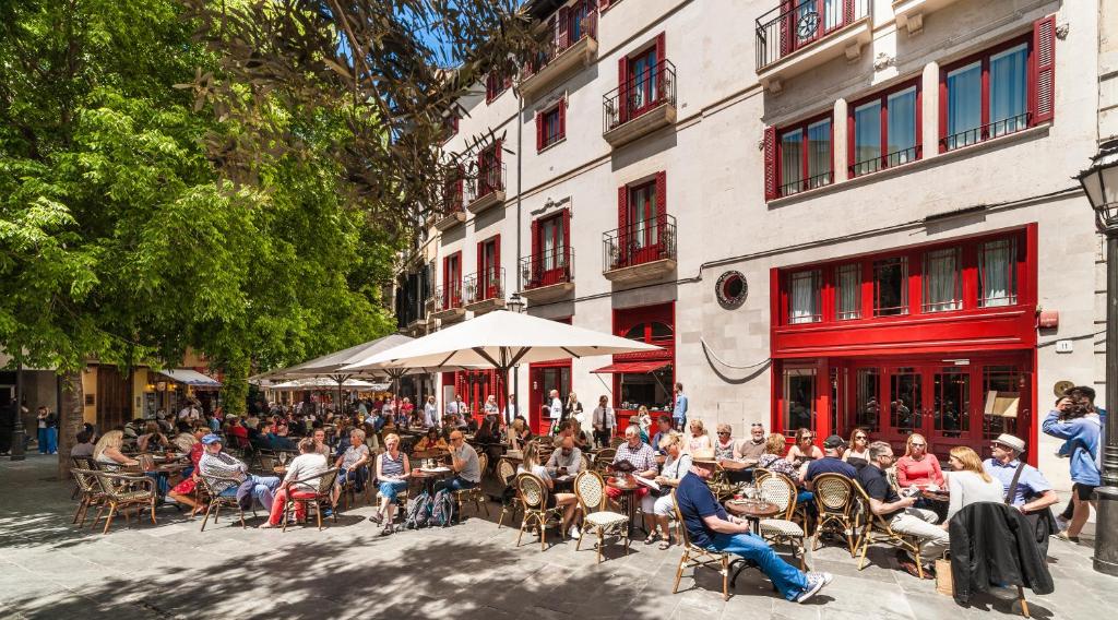 Hotel Cort - Resim 16