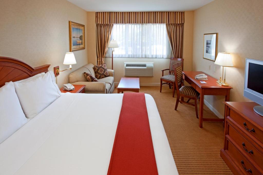 Rockville Centre Hotel - Habitación King Con Sofá Cama