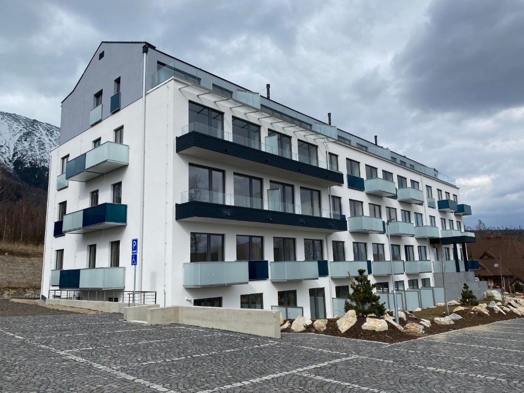 Budova, kde se aparthotel nachází