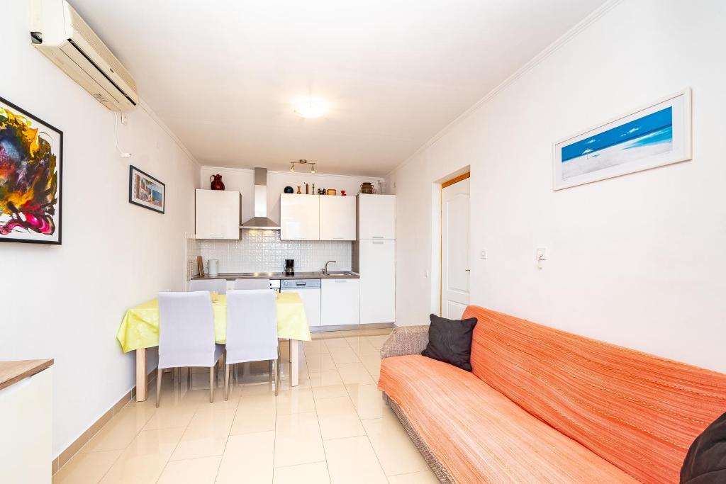 Kuchyň nebo kuchyňský kout v ubytování Apartments Peco