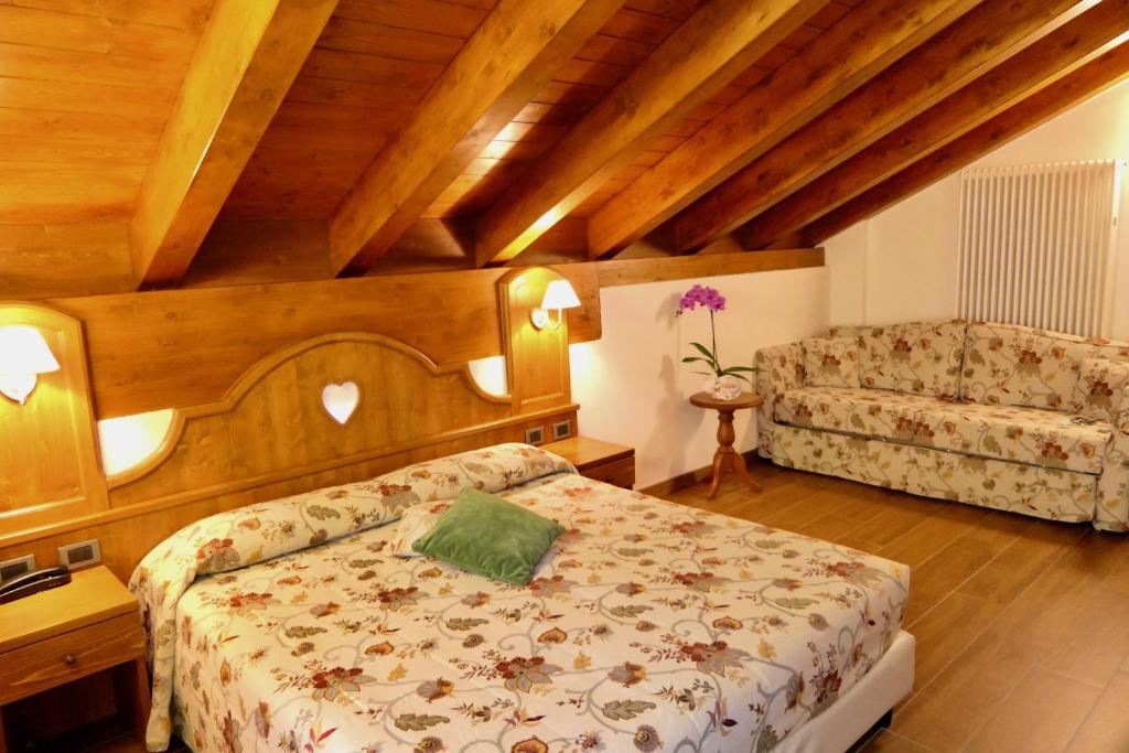 Postel nebo postele na pokoji v ubytování Dream Hotel