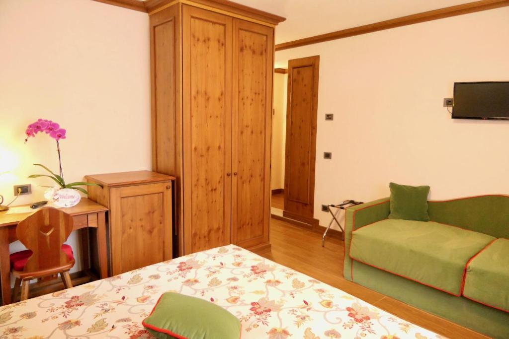 TV a/nebo společenská místnost v ubytování Dream Hotel