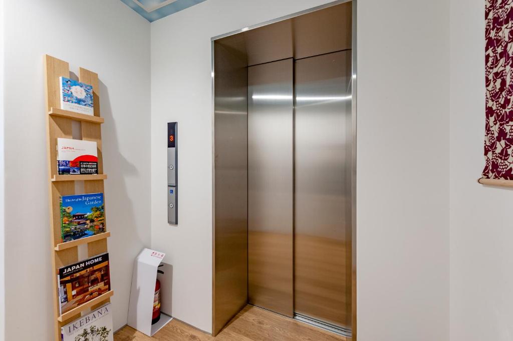 Fotografie z fotogalerie ubytování plat hostel keikyu haneda home v Tokiu