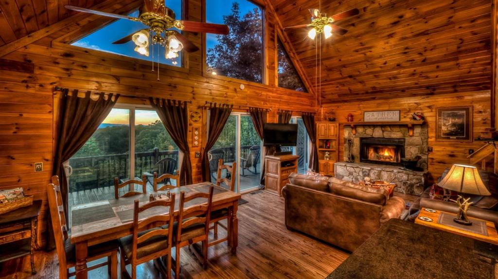 My Mountain Lookout - Housity