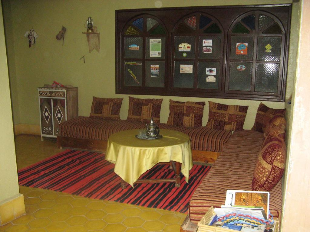 Posezení v ubytování Auberge Tinit
