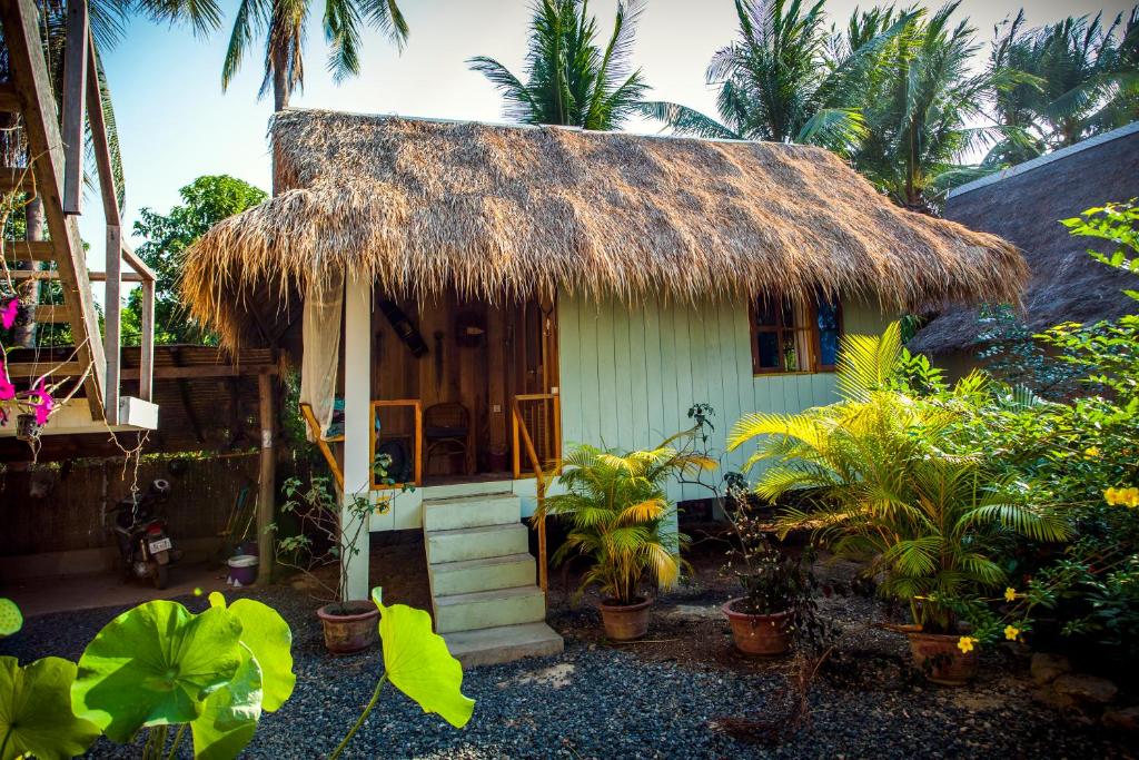 Retro Kampot Guesthouse 6