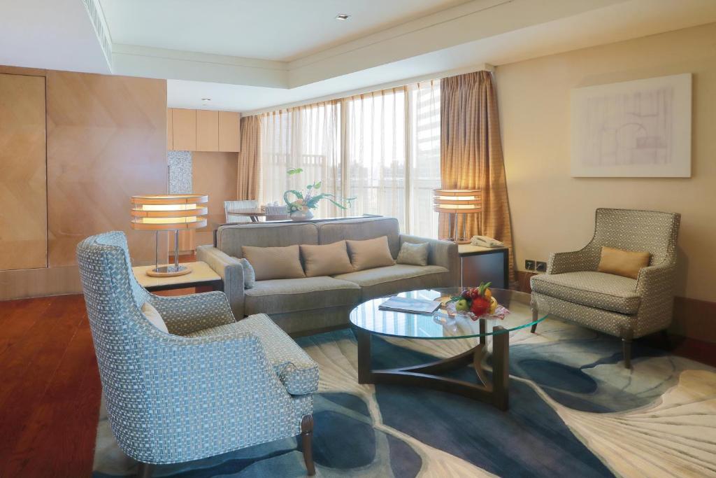 Xiamen International Conference Center Hotel Prime Seaview Hotel - Deluxe Full Seaview Suite