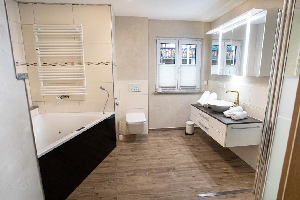 Ferienwohnungen "Zur Wally" - 9