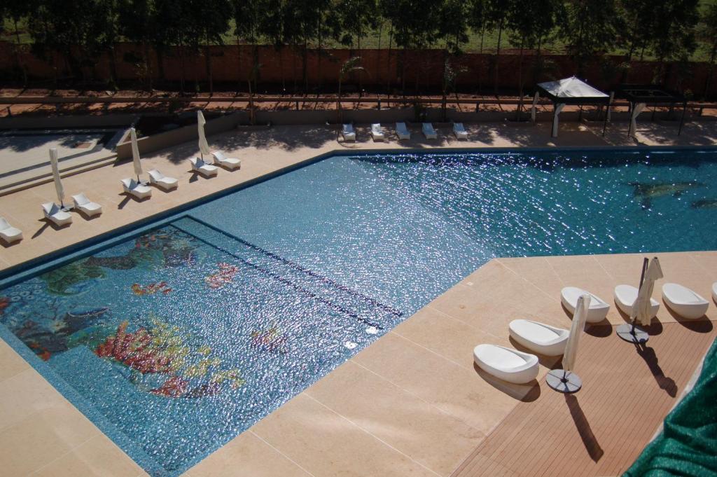 Bassein majutusasutuses Nobile Hotel Convention Ciudad Del Este või selle lähedal