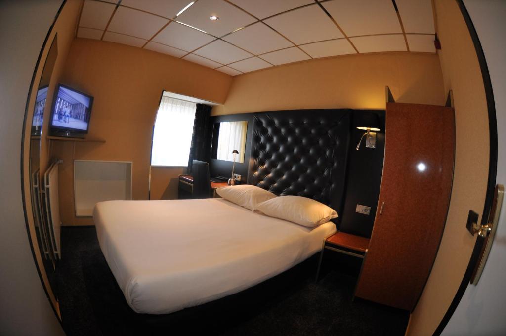 
Special Offer - Double Room
