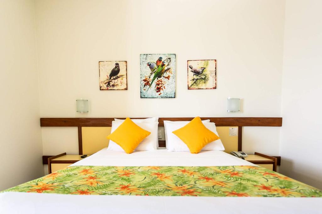 Postel nebo postele na pokoji v ubytování Hotel Verdemar