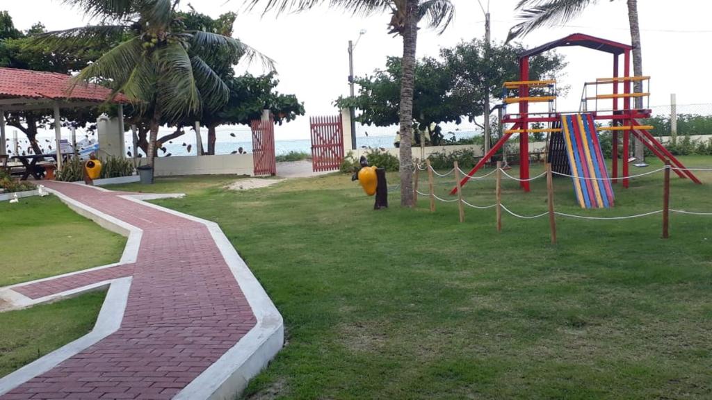  Condomínio na beira mar