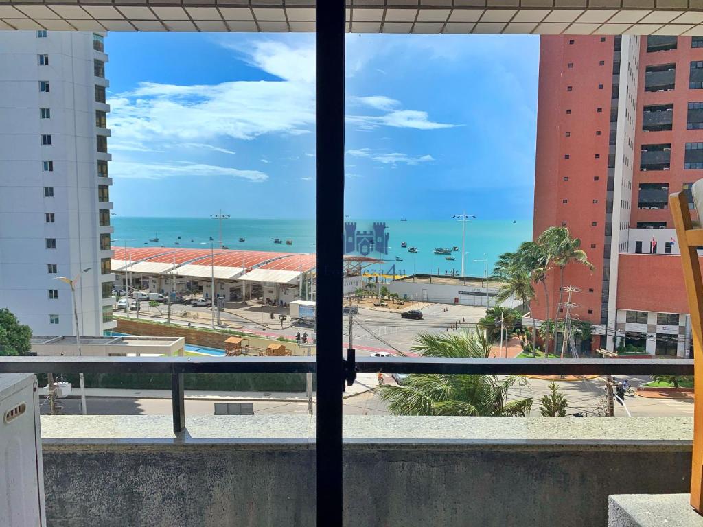  Apartamento com vista para o mar