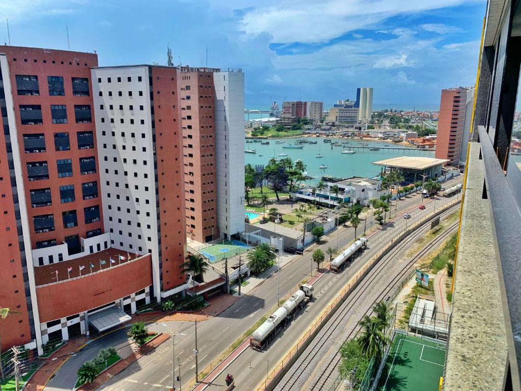  Apartamento com 2 quartos e vista para o mar