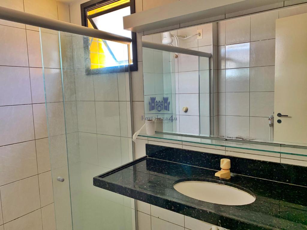  Apartamento com 2 quartos e vista para o mar