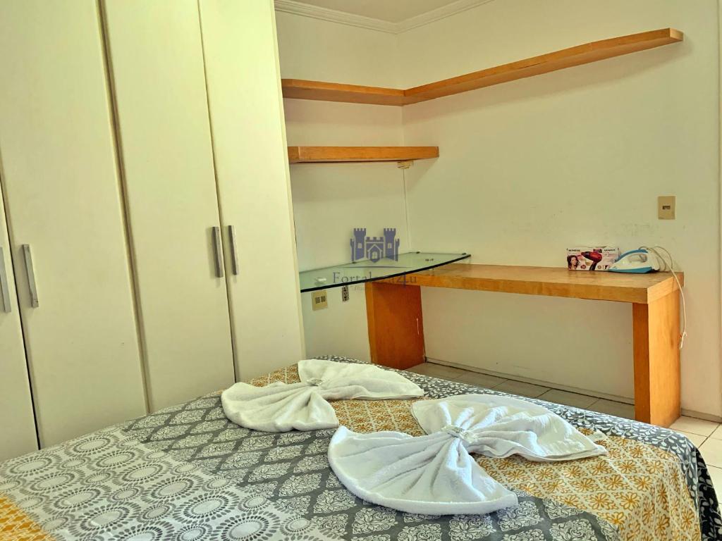  Apartamento com 2 quartos e vista para o mar
