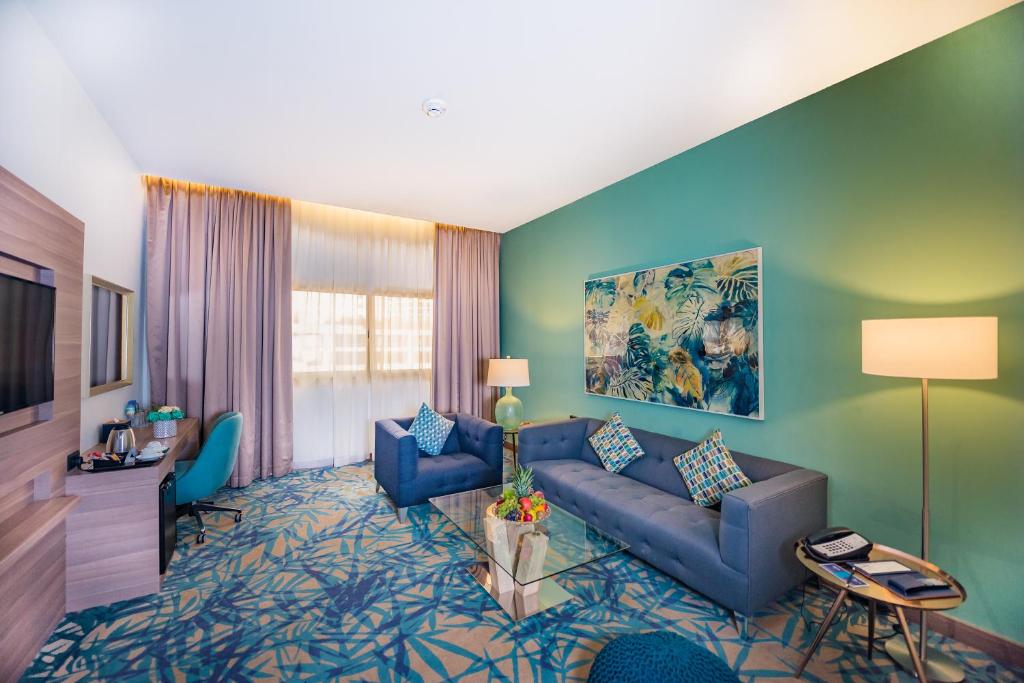لابی و فضای عمومی MENA Plaza Hotel Albarsha At The Mall - تصویر ۵